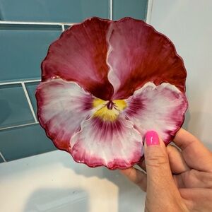 Wheelock Imperial “Floradora” Pansy Dessert Plate